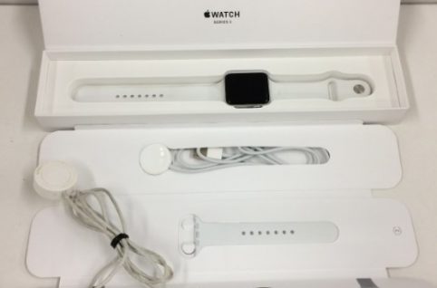Apple Watch Series3 42mm ホワイト アップルウォッチ