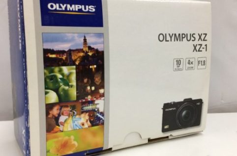 OLYMPUS オリンパス XZ-1 10MEGAPIXEL F1.8　デジタルカメラ
