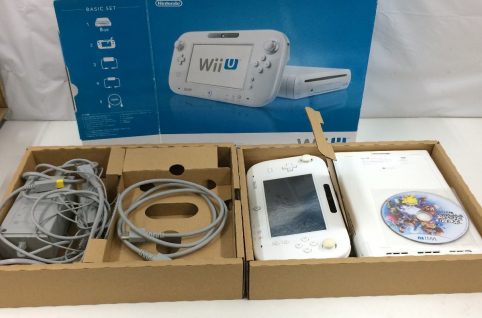 任天堂 WiiU (wup-001)本体 + 大乱闘スマッシュブラザーズ WiiU　ニンテンドーWii U