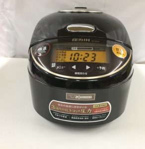 ZOJIRUSHI IH炊飯器(5.5合) NP-ZD10　18年製