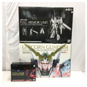 PG 1/60 RX-0 ユニコーンガンダム + FA拡張ユニット + LEDユニット