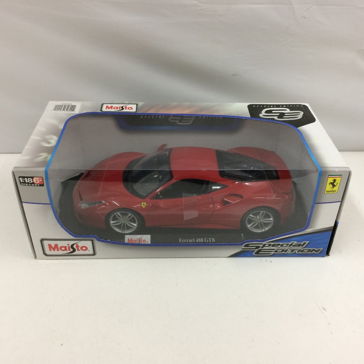 Maisto Ferrari 488 GTB ミニカー 特別版1/18