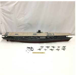 戦艦プラモデル　日本海軍　航空母艦　赤城
